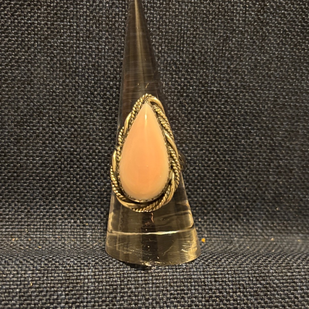 Pink conch sterling silver ring